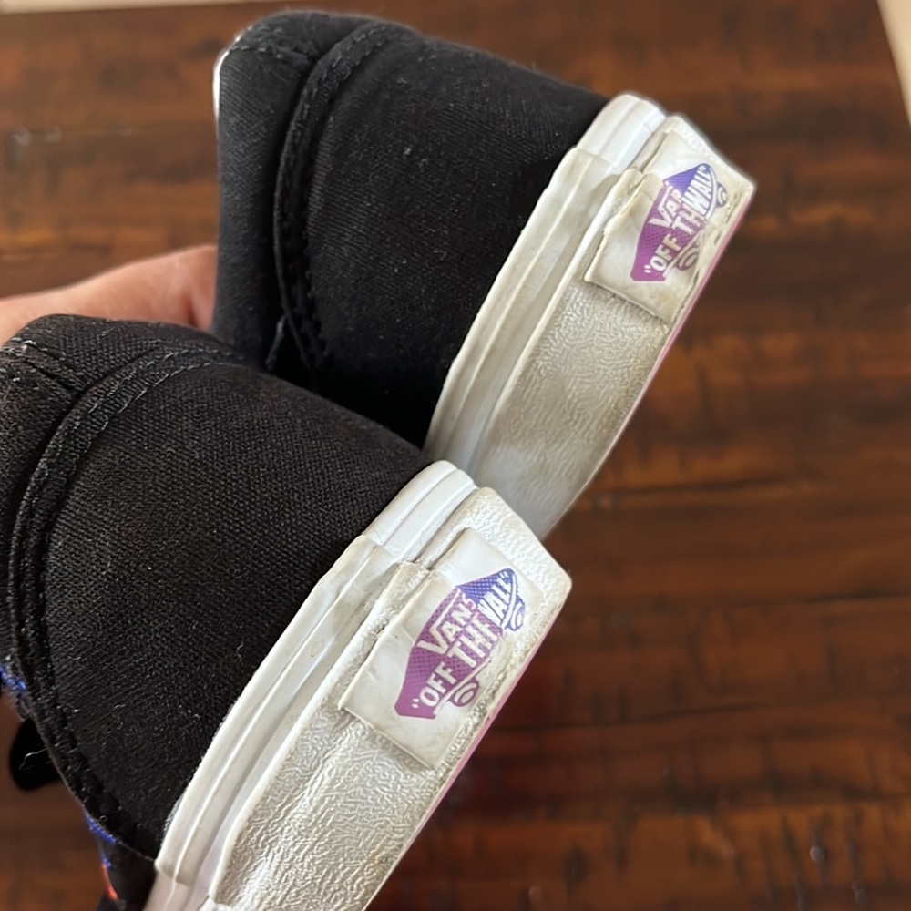 Kids Vans - Picture 13 of 14